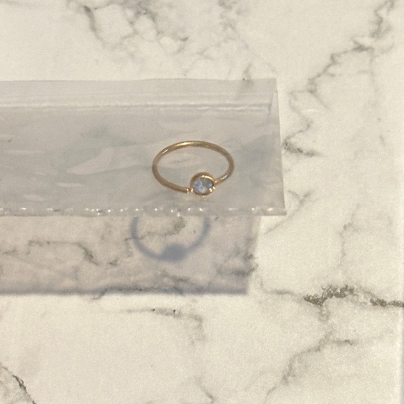 Body Candy 20G 5/16 Gold IP Stainless Steel Bright Clear Gem Nose Hoop - Picture 6 of 7